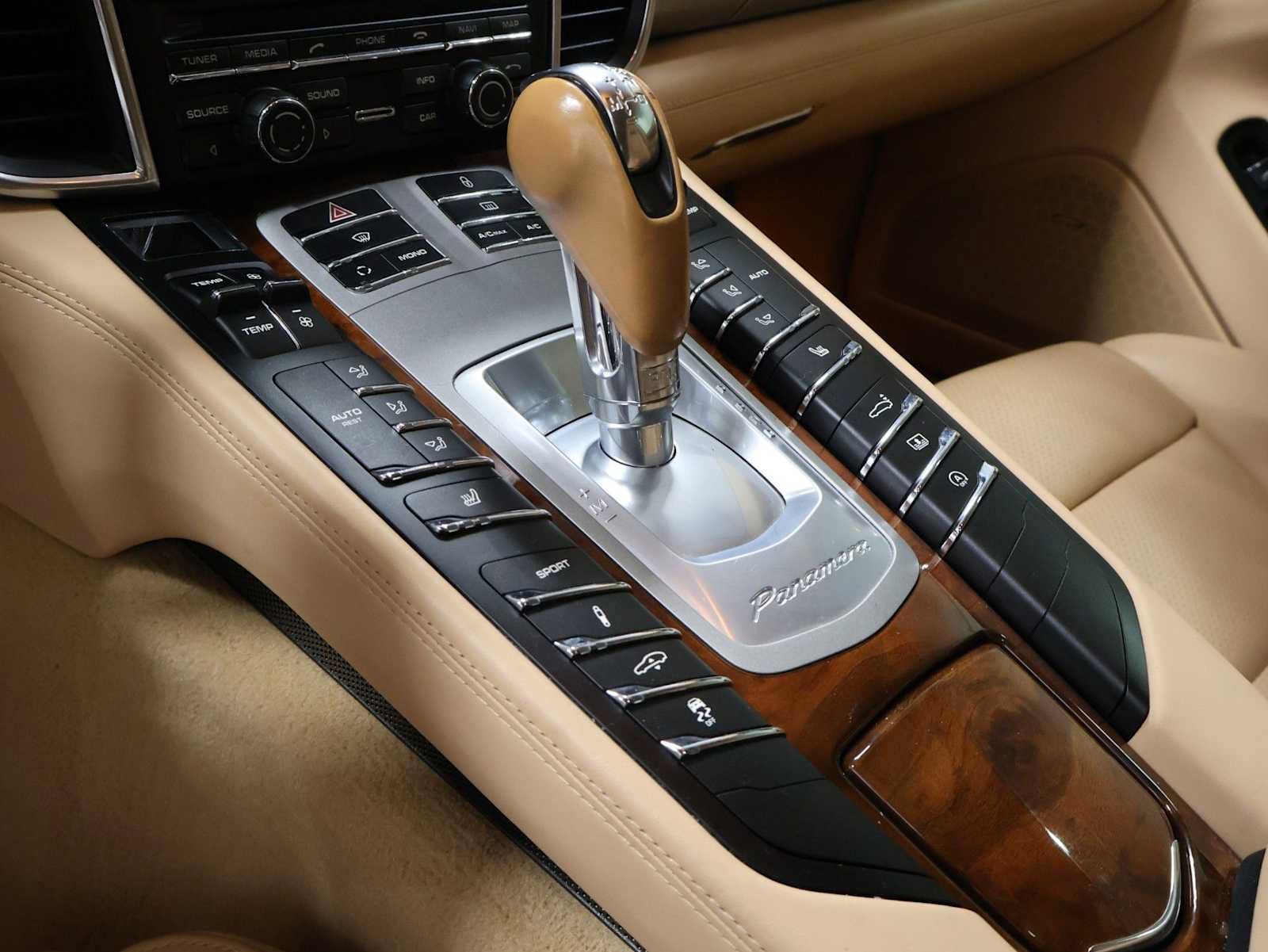 Used 2012 Porsche Panamera S RWD image 27