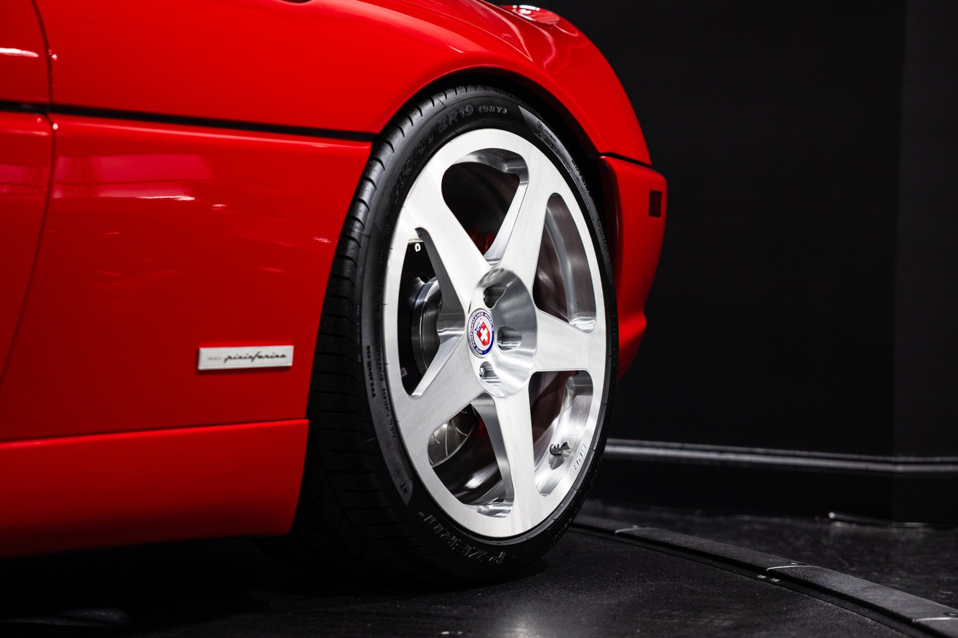 Used 1995 Ferrari F355 Berlinetta image 10