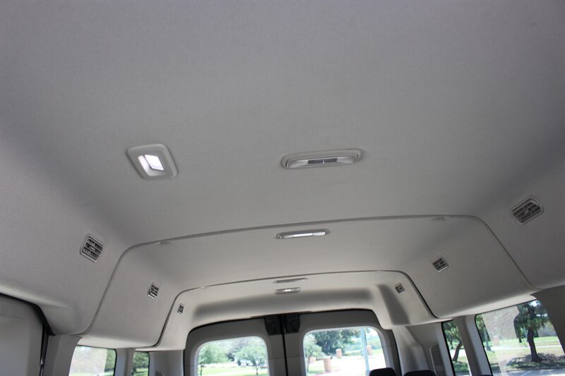 Used 2023 Ford Transit 350 XLT RWD image 14