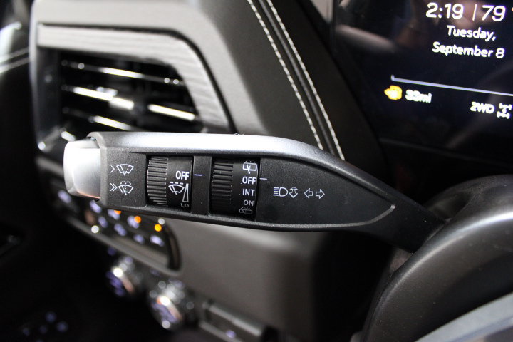 New 2026 GMC Yukon XL AT4 Ultimate AWD/4WD image 39