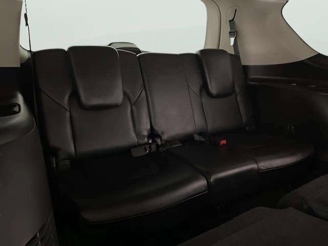 Used 2011 INFINITI QX56 2WD w/ Theater Pkg image 35