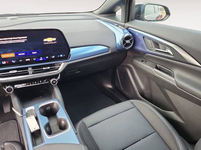 New 2026 Chevrolet Equinox EV LT image 14