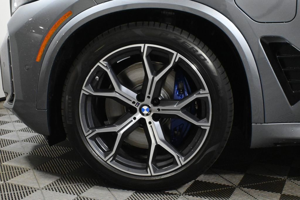 Used 2026 BMW X5 xDrive50e w/ M Sport Package image 12