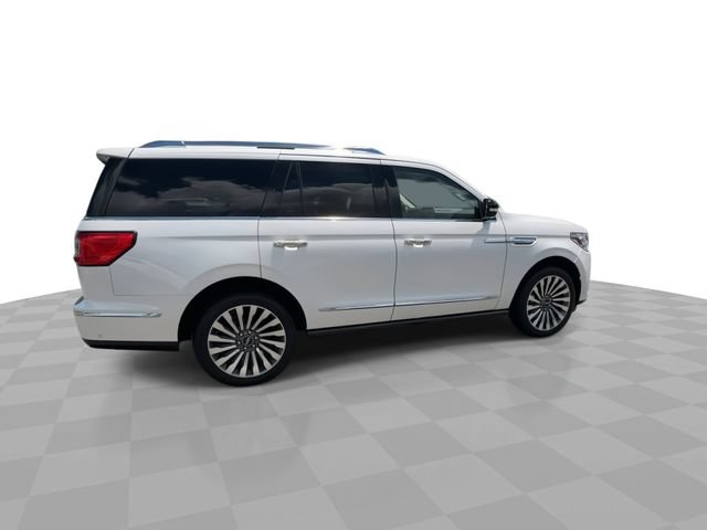 Used 2019 Lincoln Navigator Reserve AWD/4WD image 8