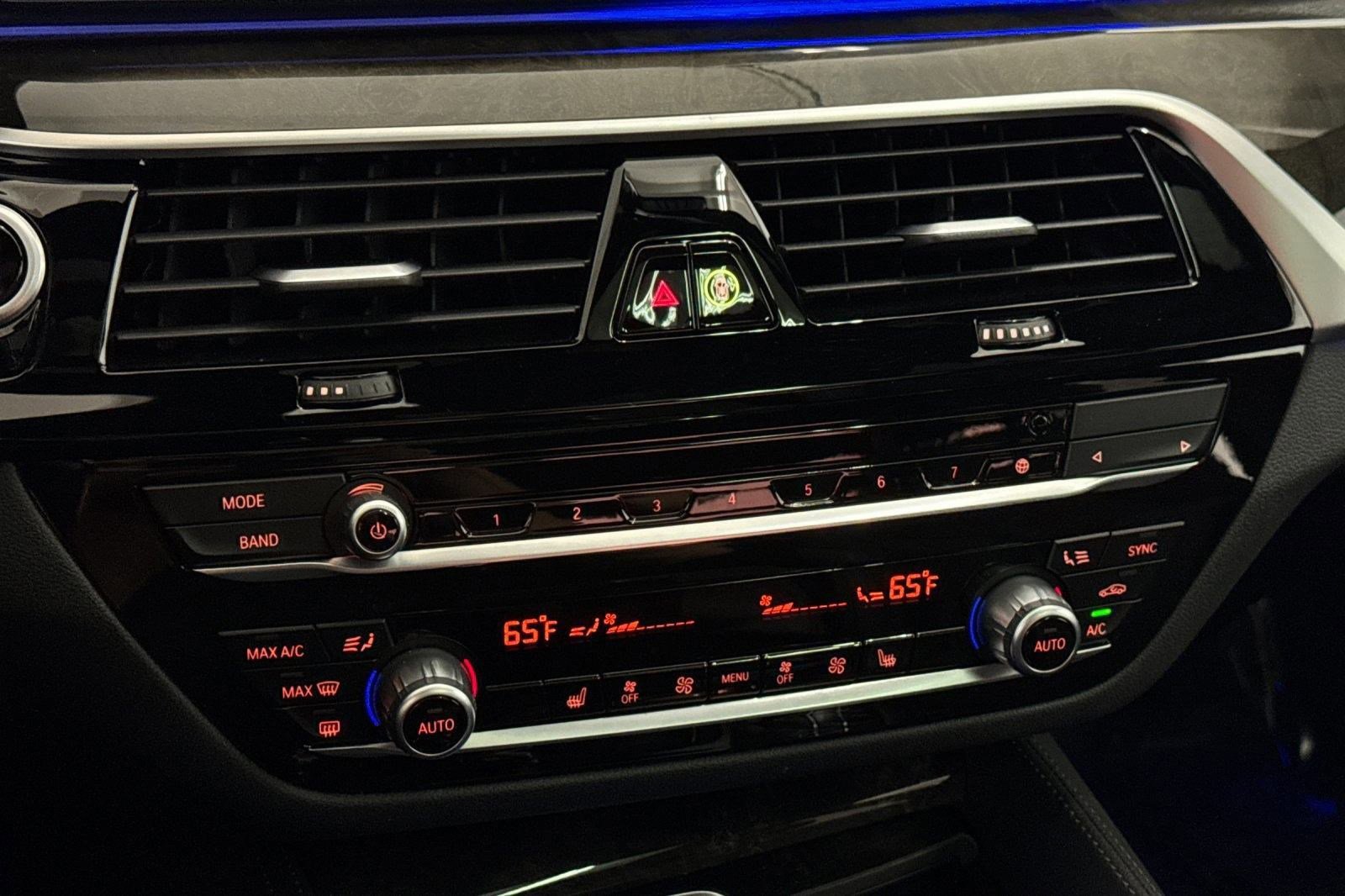 Certified 2023 BMW 540i w/ M Sport Package image 27