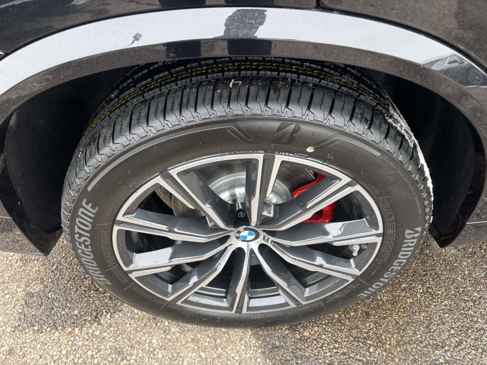 New 2026 BMW X5 xDrive40i w/ M Sport Package image 10