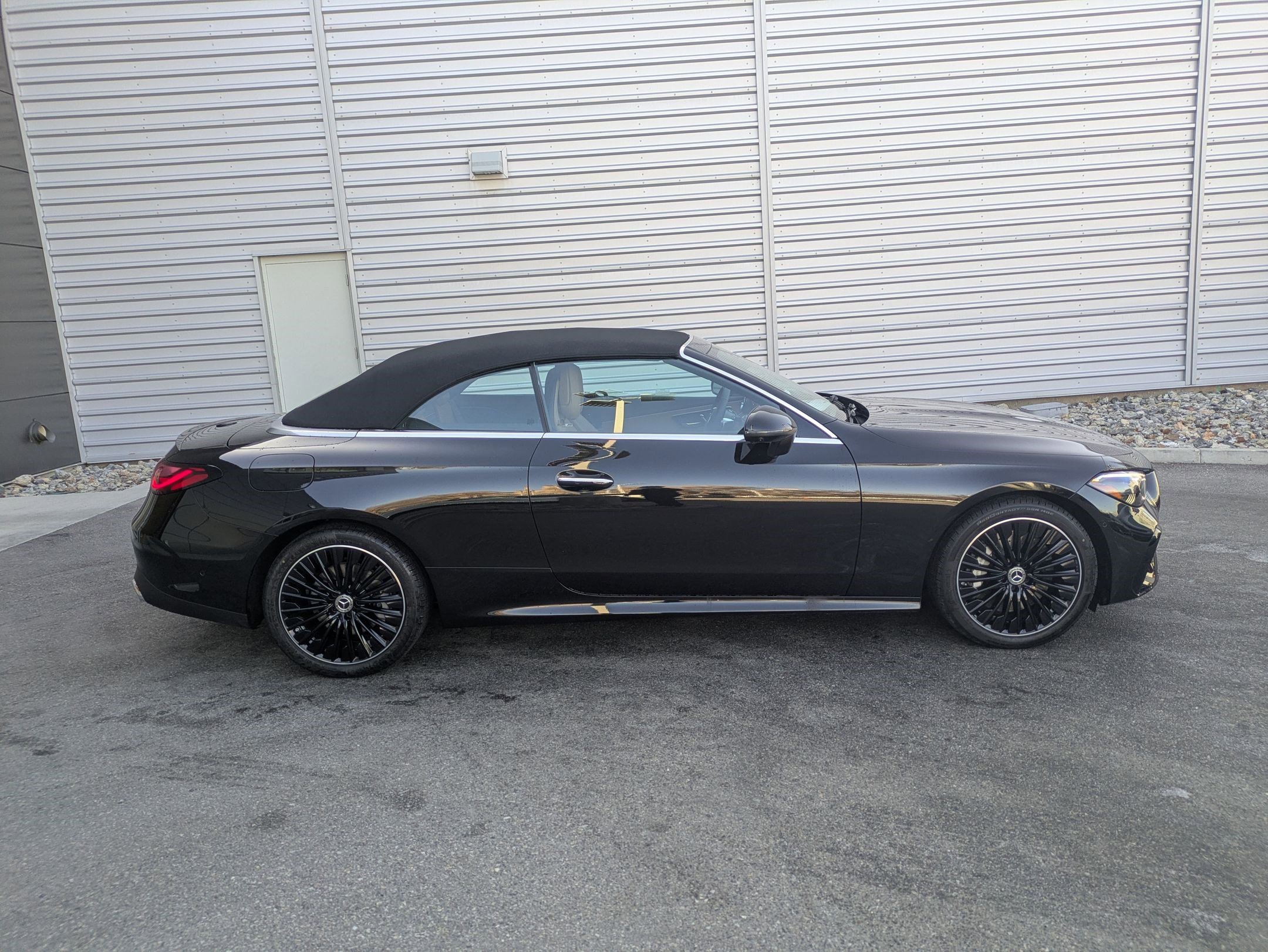 New 2026 Mercedes-Benz CLE 450 4MATIC Cabriolet image 2