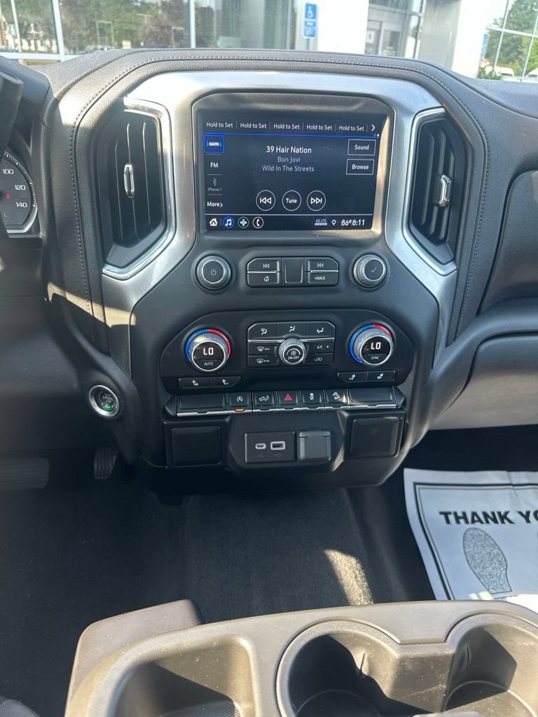 Used 2022 Chevrolet Silverado 1500 RST w/ Z71 Off-Road Package AWD/4WD image 8