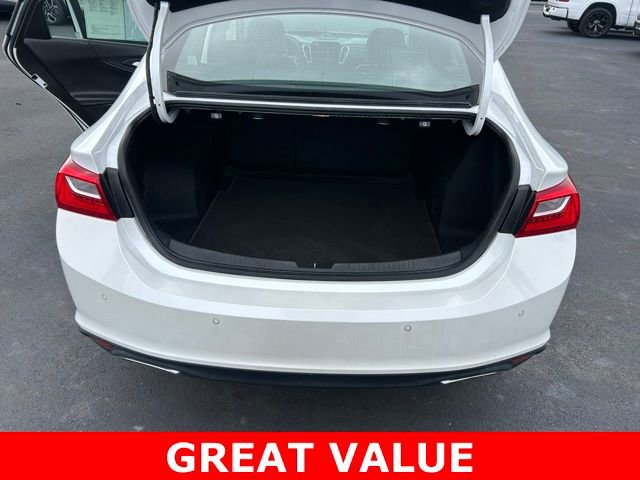 Used 2017 Chevrolet Malibu Premier w/ Premier Sun and Wheel Package image 16