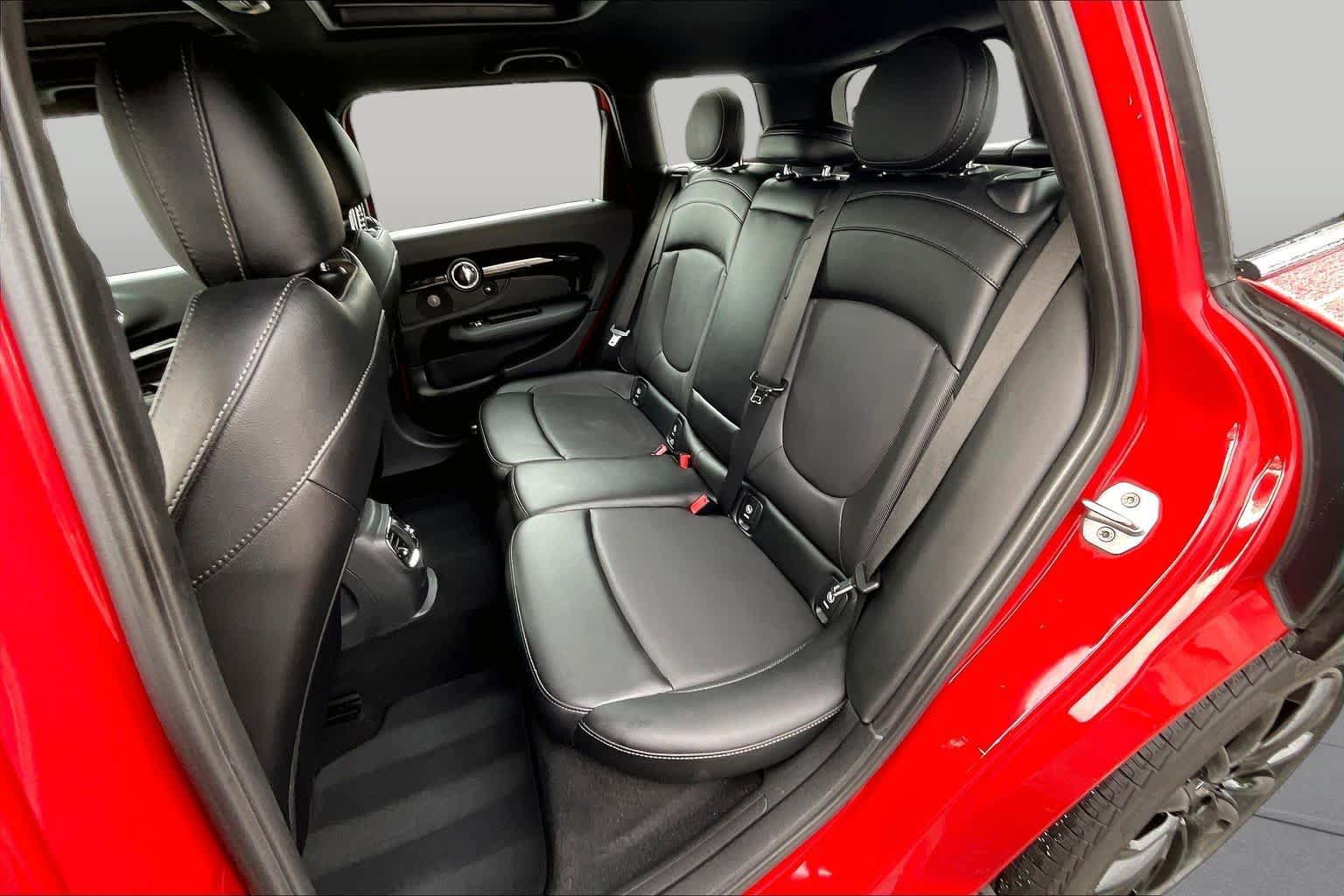 Used 2017 MINI Cooper Clubman ALL4 AWD/4WD image 19