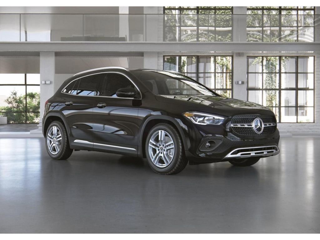 Used 2023 Mercedes-Benz GLA 250 4MATIC image 12