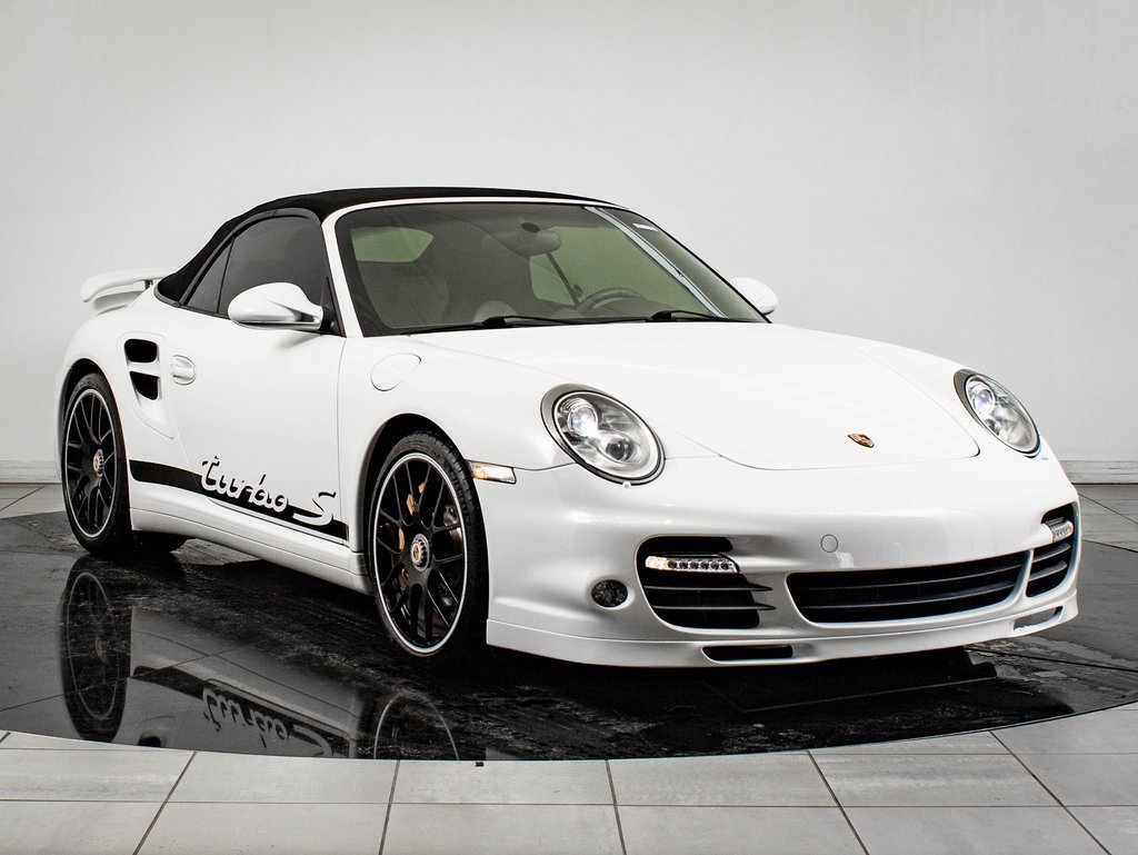 Used 2011 Porsche 911 Turbo S image 10