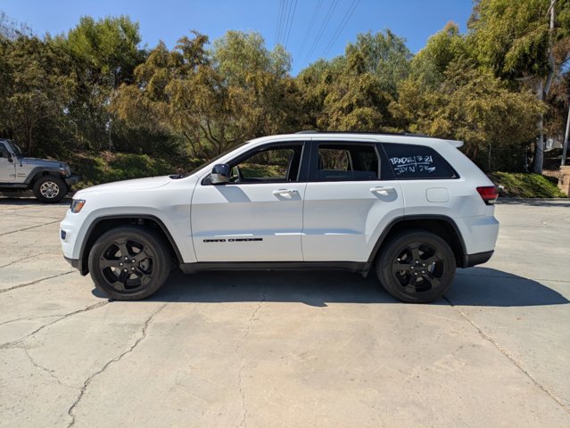 Used 2019 Jeep Grand Cherokee Laredo image 8