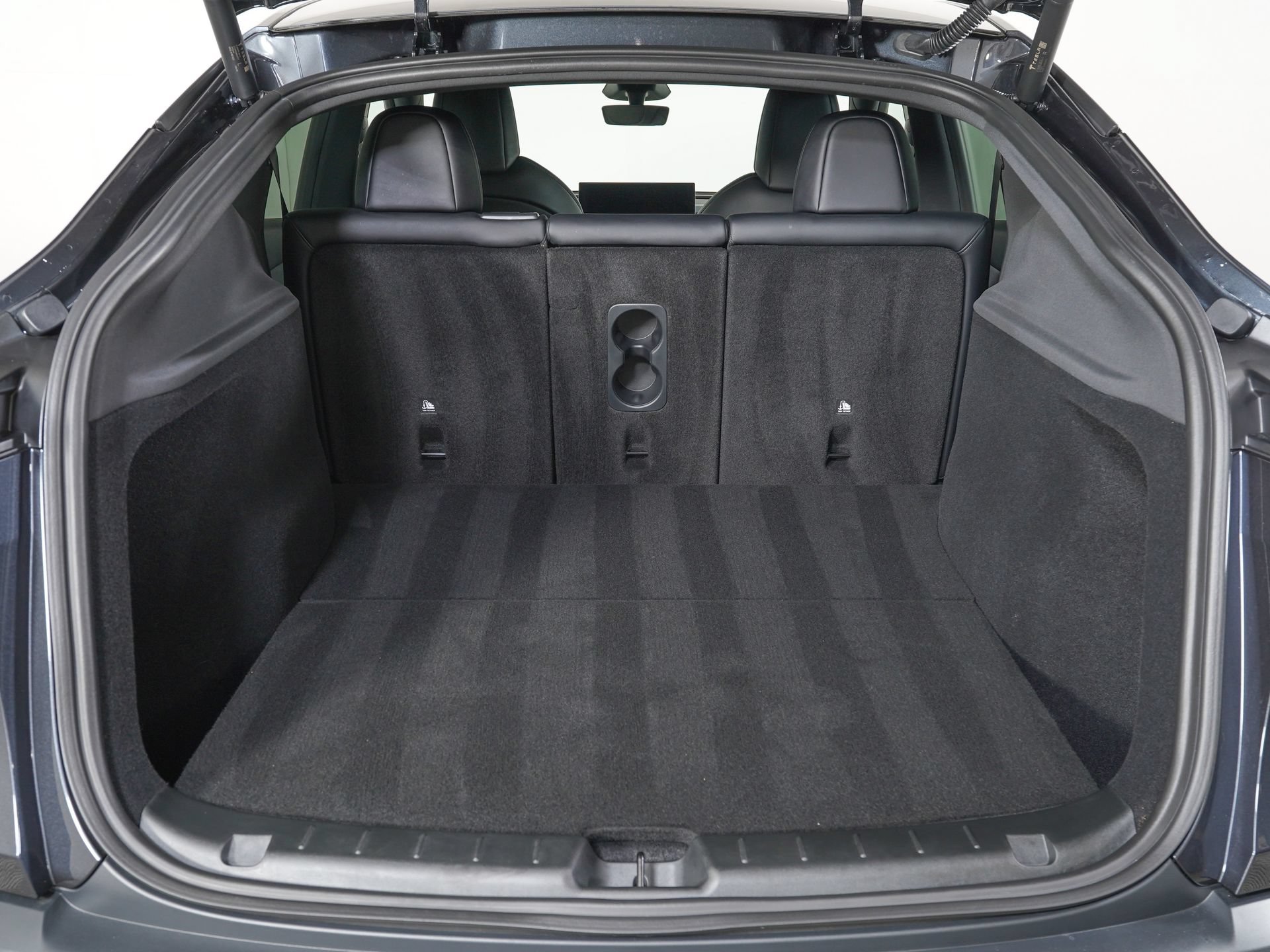 Used 2026 Tesla Model Y 2WD image 10