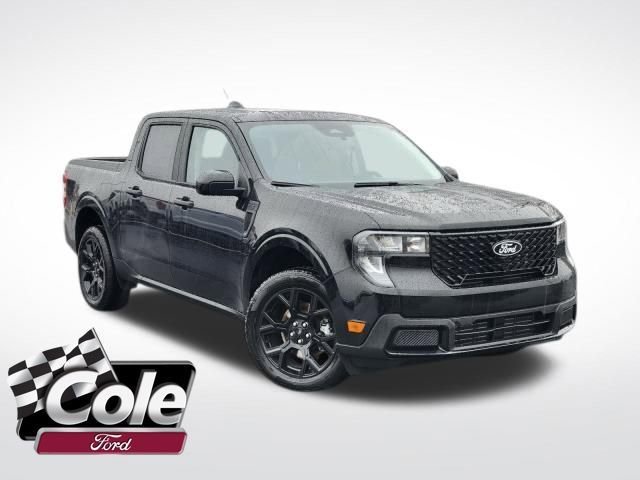 New 2025 Ford Maverick XLT w/ XLT Luxury Package