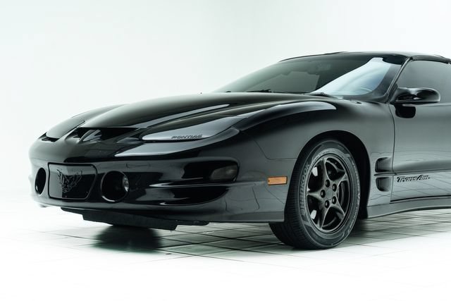 Used 2000 Pontiac Firebird Formula w/ Security Pkg RWD image 11
