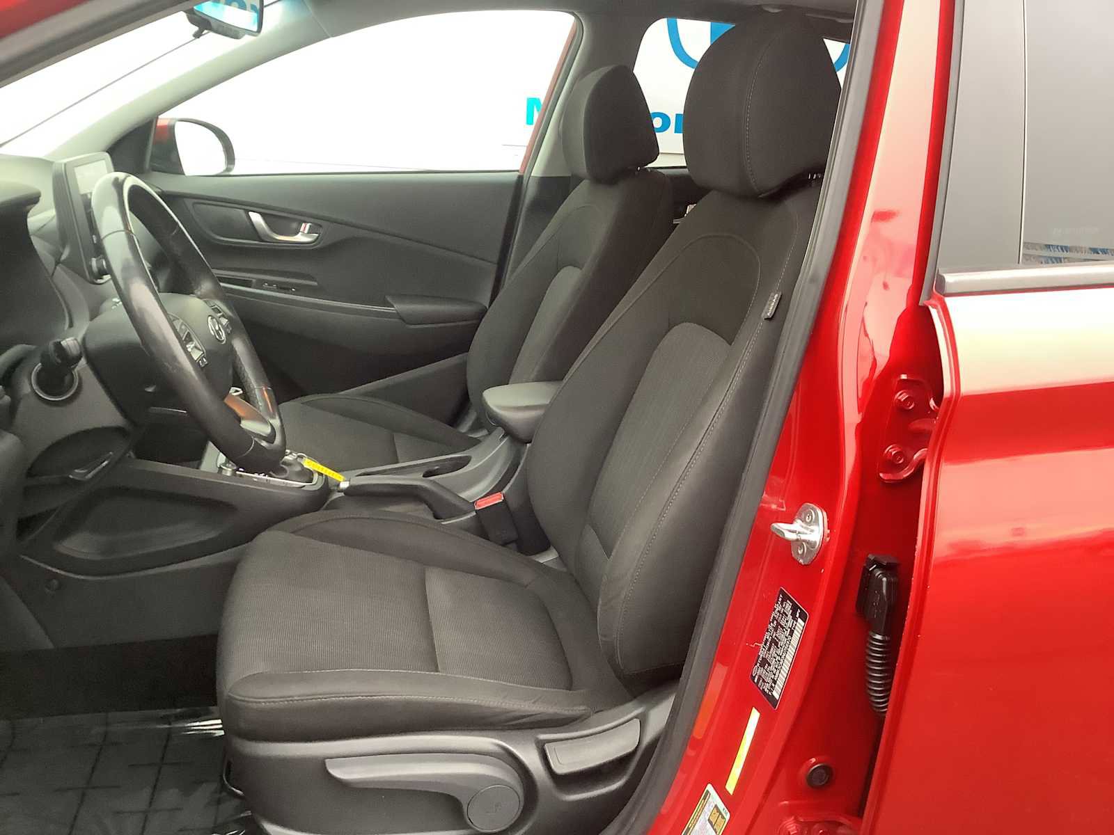 Used 2022 Hyundai Kona SEL w/ Convenience Package image 10