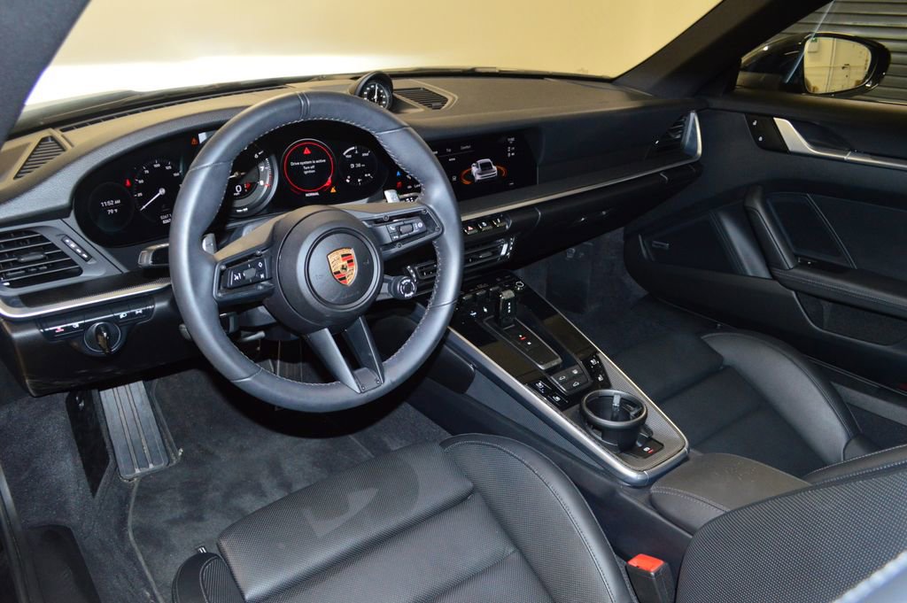Certified 2024 Porsche 911 Carrera S RWD image 4