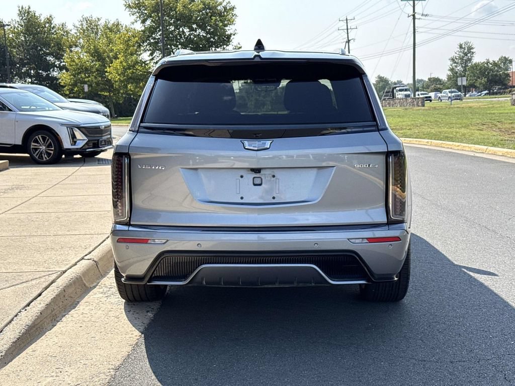 Used 2026 Cadillac Vistiq Platinum w/ LPO, Floor Liner Package AWD/4WD image 24