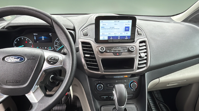 Used 2023 Ford Transit Connect XLT FWD image 10