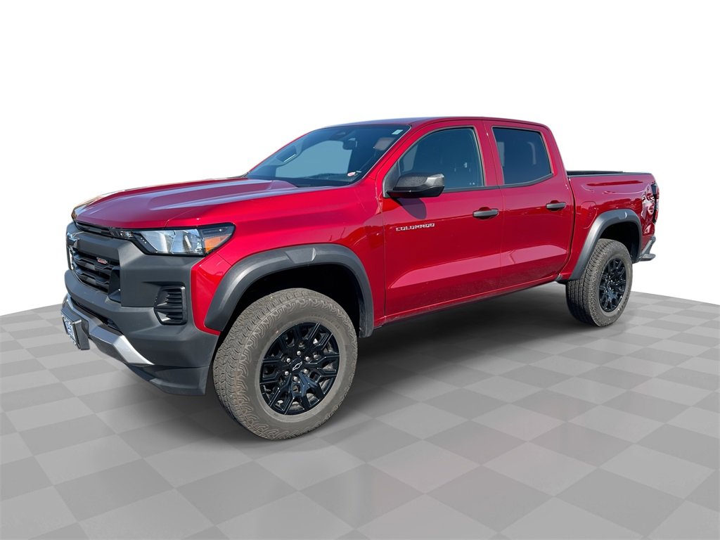 Certified 2024 Chevrolet Colorado Trail Boss w/ Advanced Trailering Package image 1