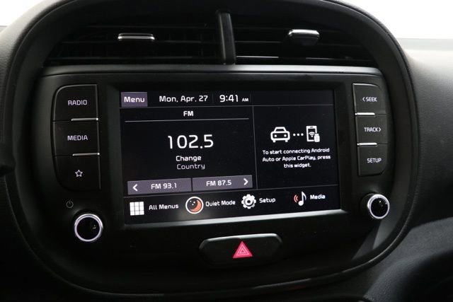 Used 2025 Kia Soul LX FWD image 24