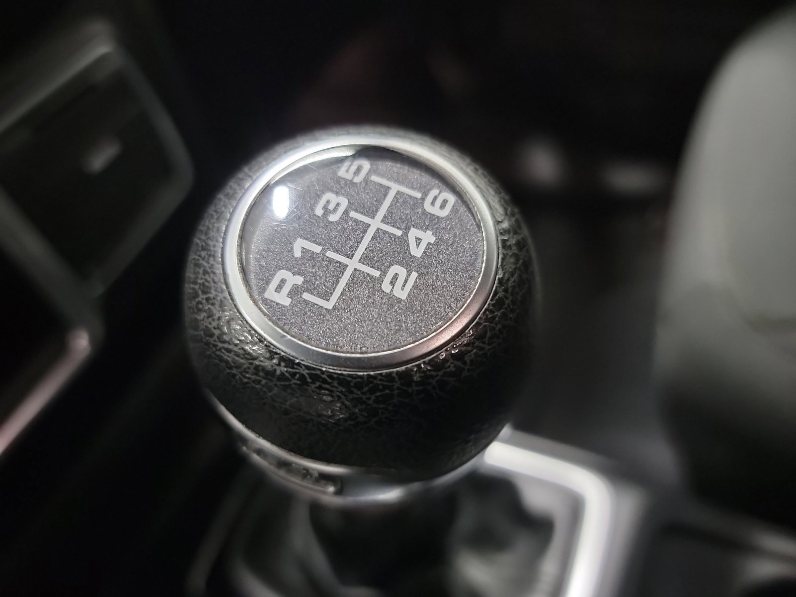 Used 2018 Jeep Wrangler Unlimited Sport image 27