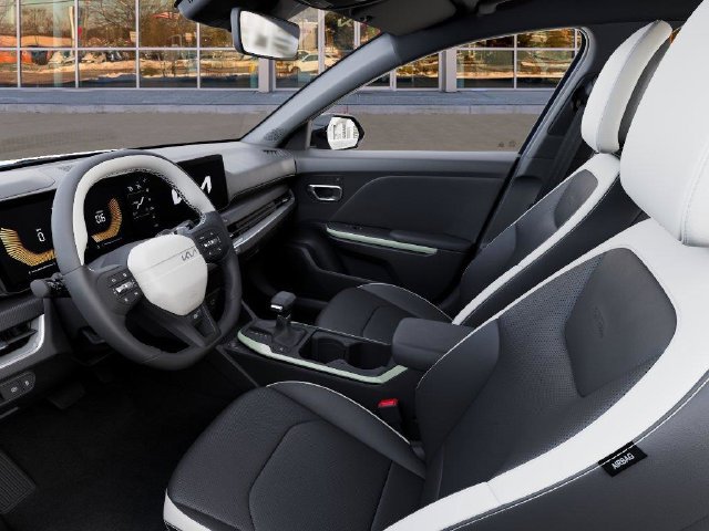 New 2026 Kia K4 EX FWD image 17