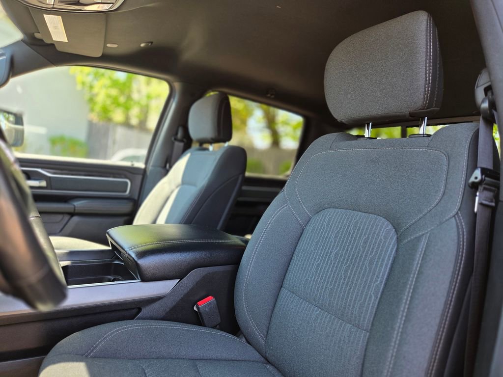 Used 2020 RAM 1500 Big Horn AWD/4WD image 18