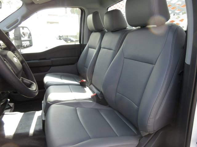 New 2024 Ford F450 XL w/ XL Chrome Package RWD image 8
