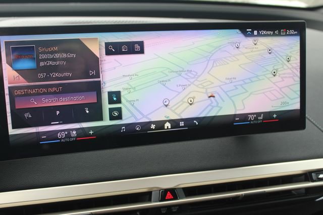 New 2026 BMW iX xDrive45 image 15