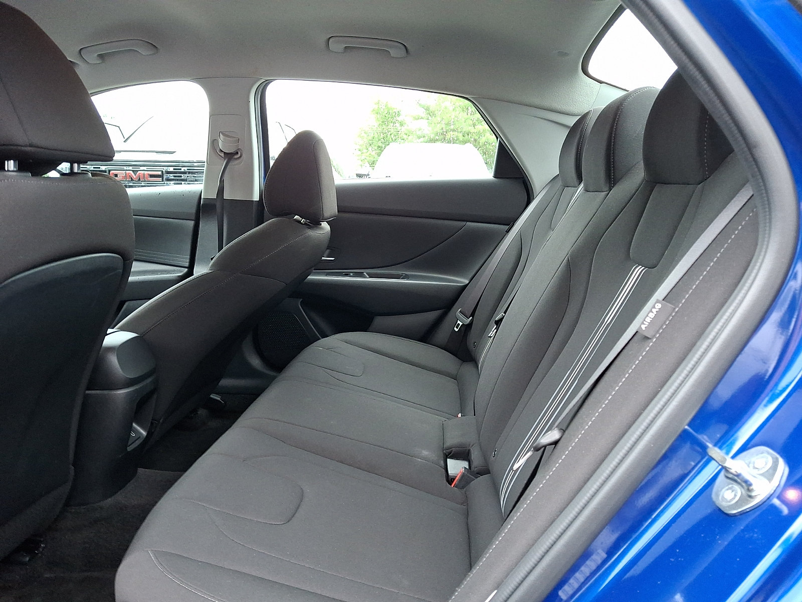 Used 2024 Hyundai Elantra SEL FWD image 10