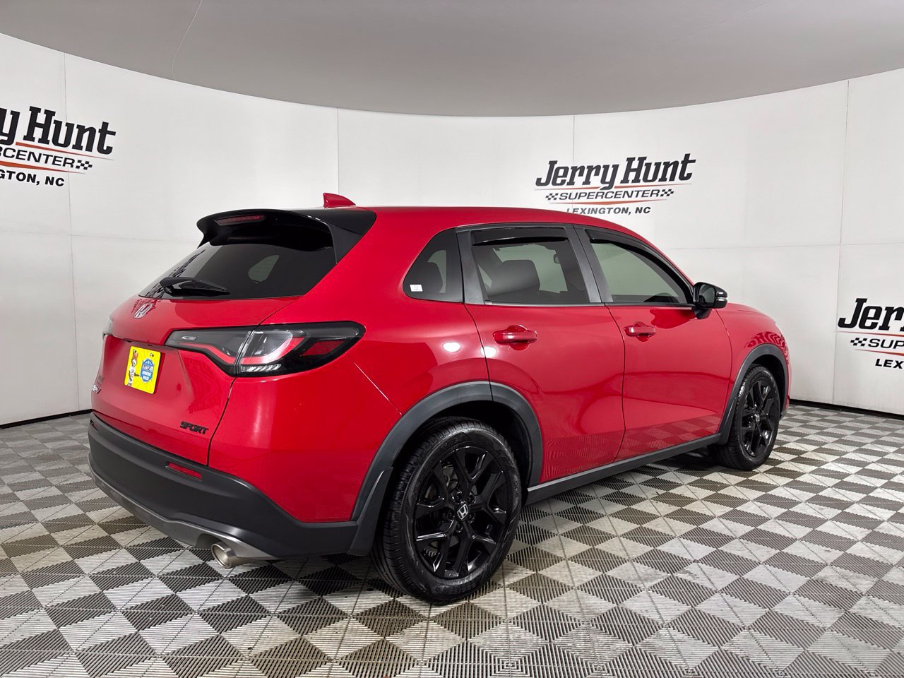 Used 2025 Honda HR-V Sport image 4