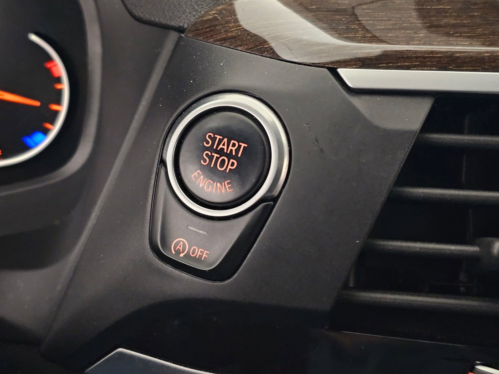 Used 2018 BMW X3 xDrive30i w/ Convenience Package image 23