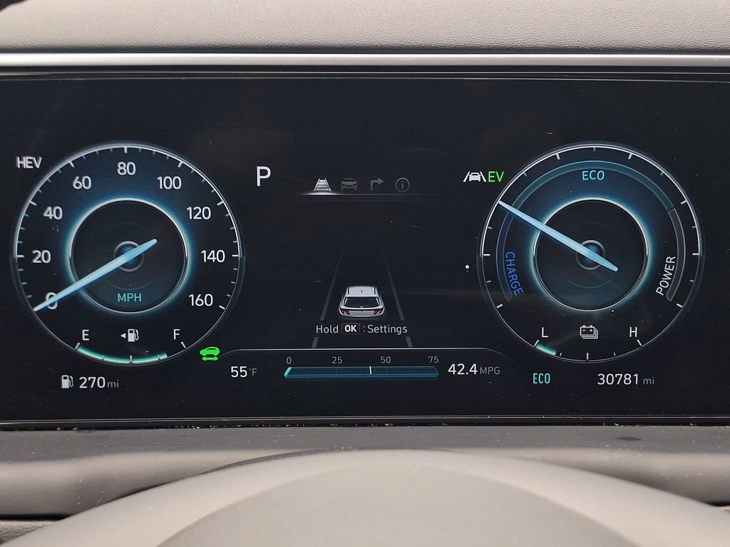Certified 2023 Hyundai Tucson Limited AWD/4WD image 18