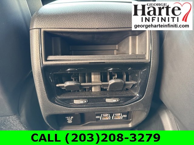 Used 2023 Jeep Grand Cherokee Altitude image 15