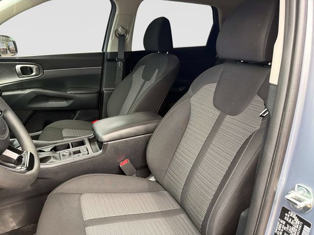 Used 2024 Kia Sorento LX FWD image 20