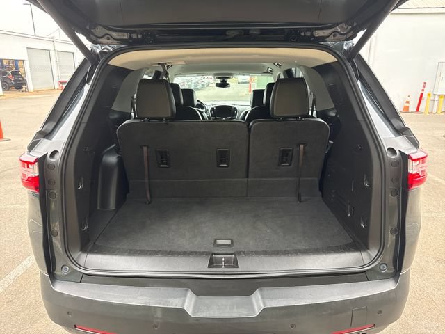 Used 2019 Chevrolet Traverse LT w/ LT Premium Package AWD/4WD image 13
