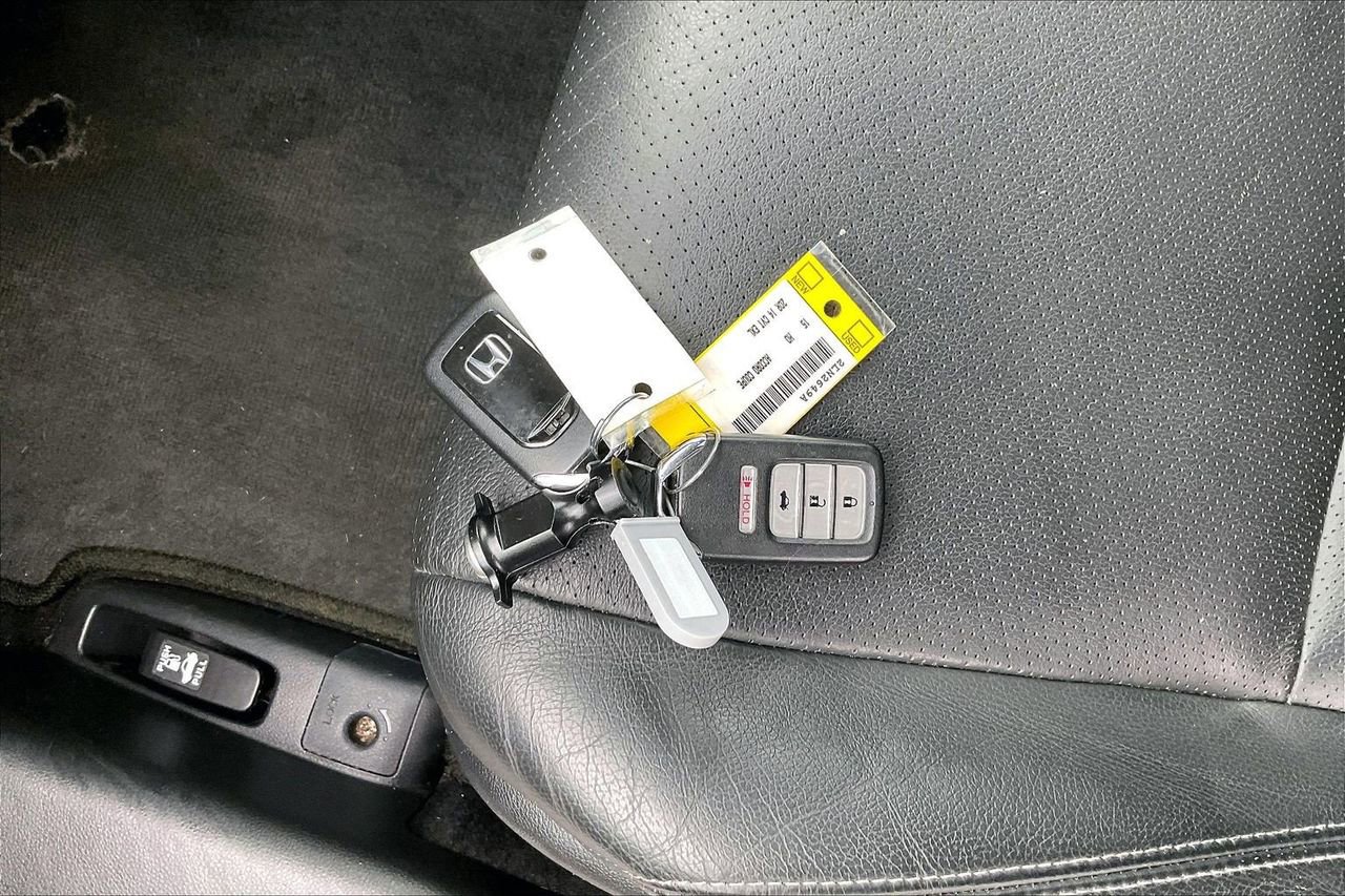 Used 2015 Honda Accord EX-L image 31