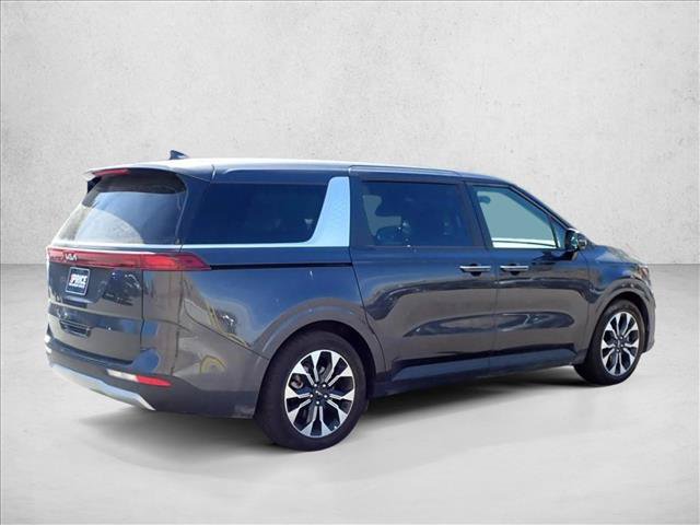 Used 2024 Kia Carnival EX FWD image 13