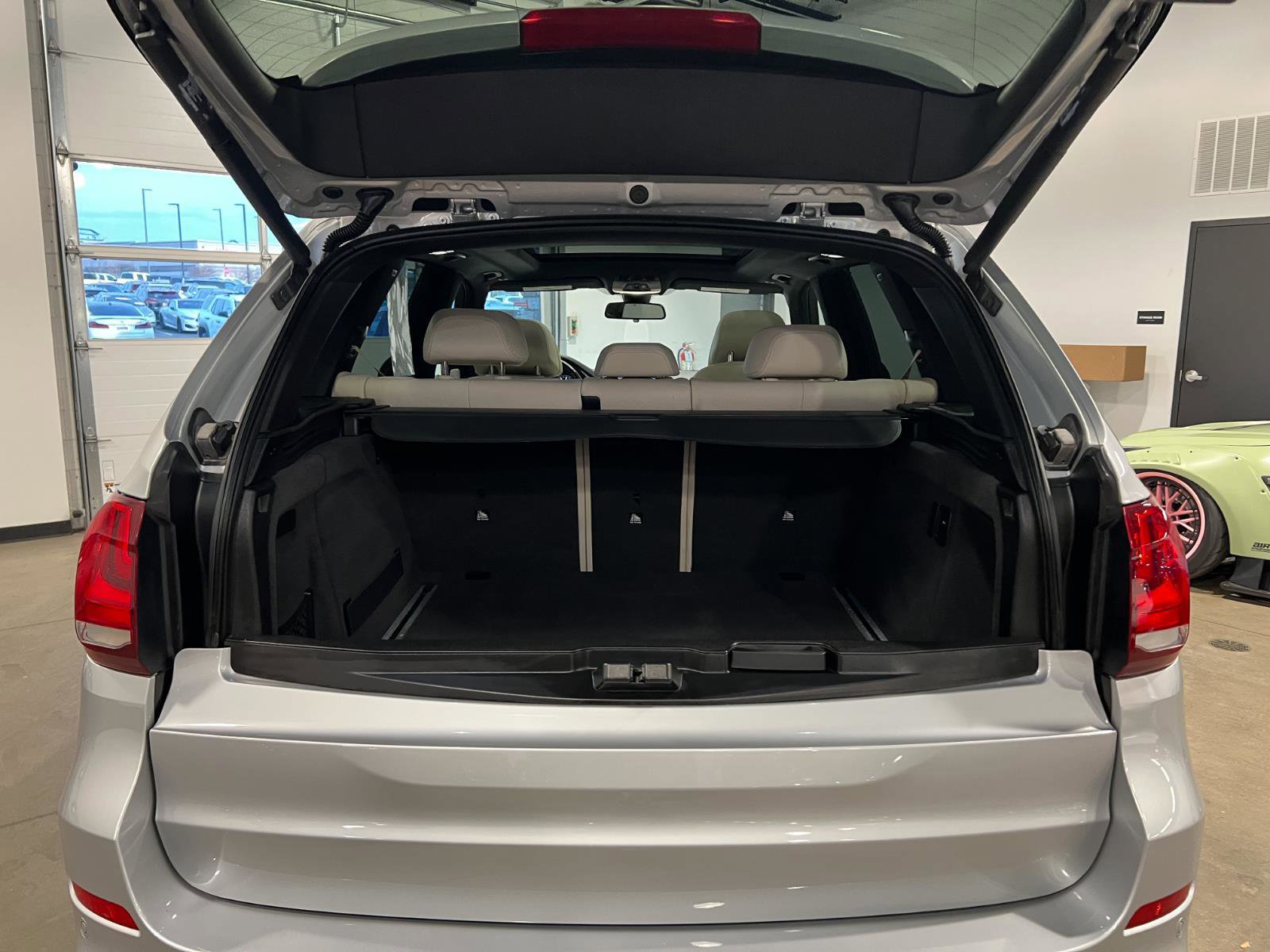 Used 2018 BMW X5 xDrive50i image 33