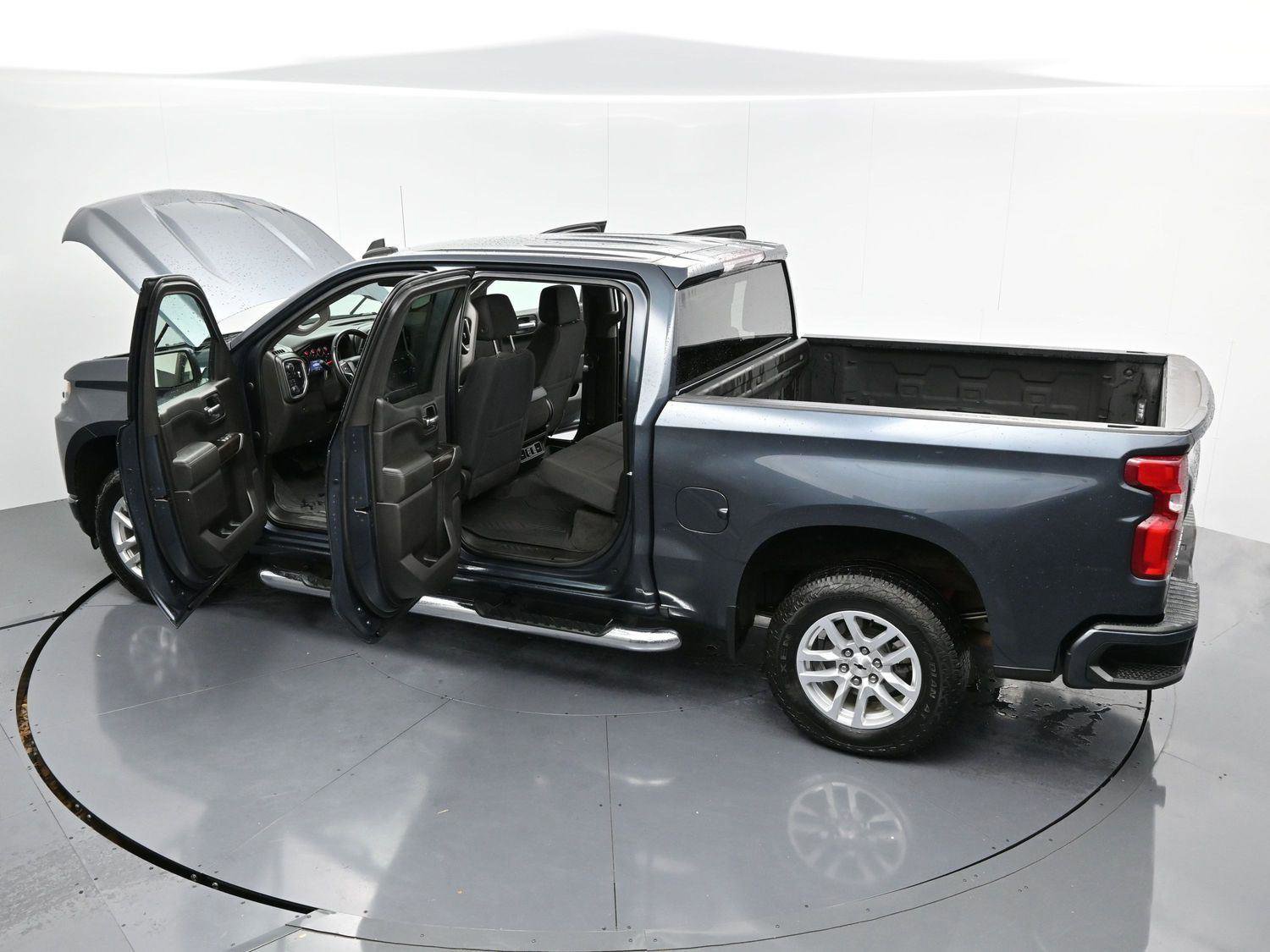 Used 2020 Chevrolet Silverado 1500 RST image 32