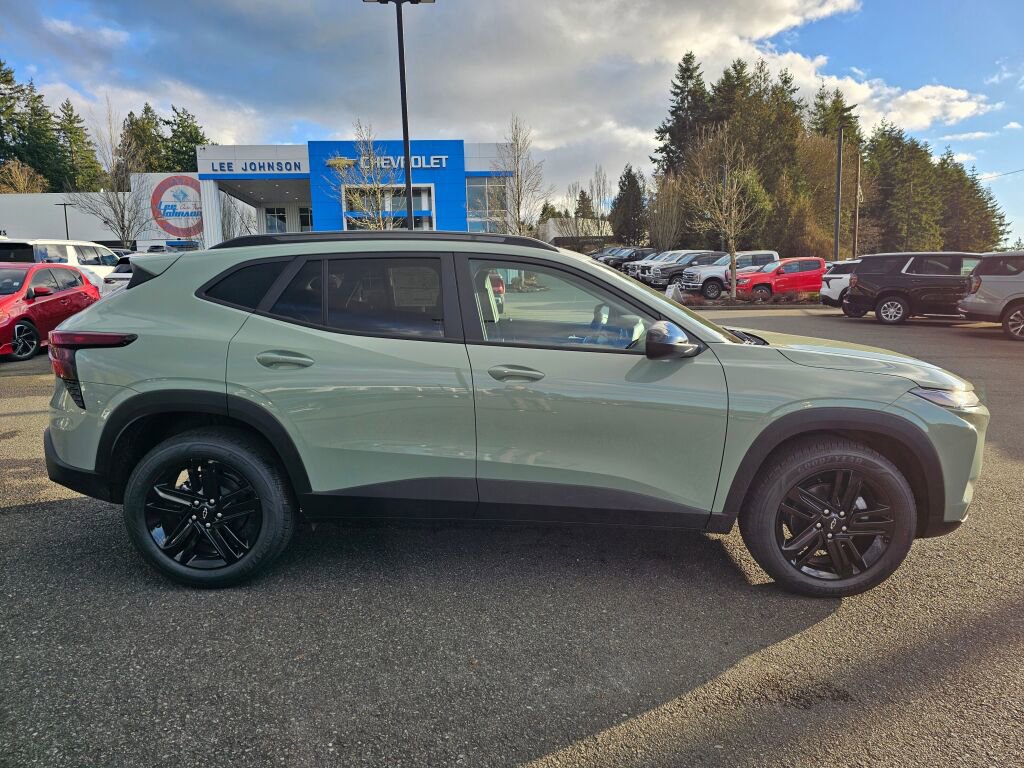 New 2026 Chevrolet Trax ACTIV w/ Sunroof Package image 4