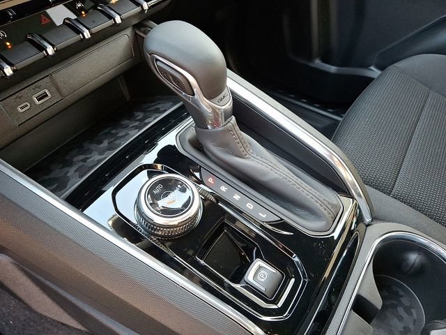 New 2026 GMC Canyon Elevation w/ Convenience Package image 15