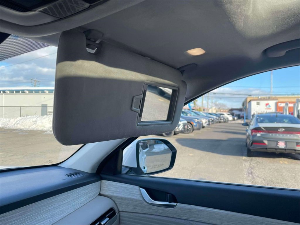 Used 2024 Hyundai Palisade Calligraphy image 33