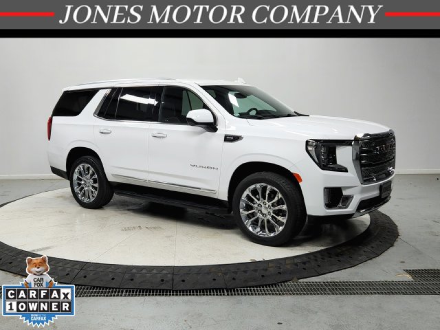 Used 2023 GMC Yukon SLT RWD image 1
