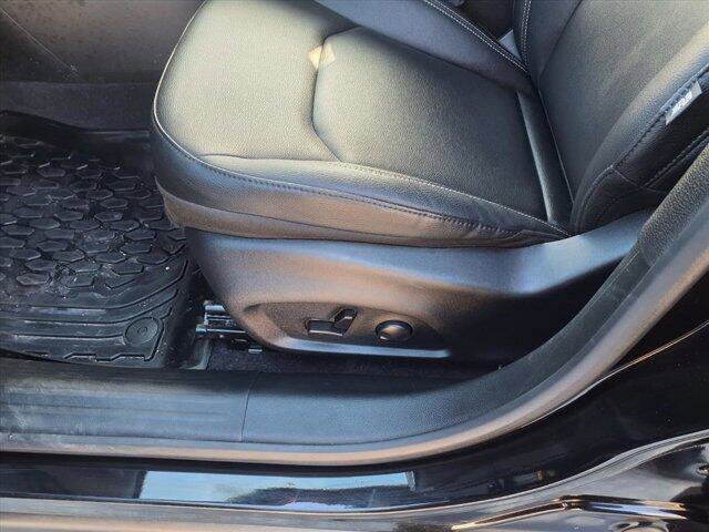 Used 2025 Jeep Compass Limited w/ Sun & Sound Group AWD/4WD image 11