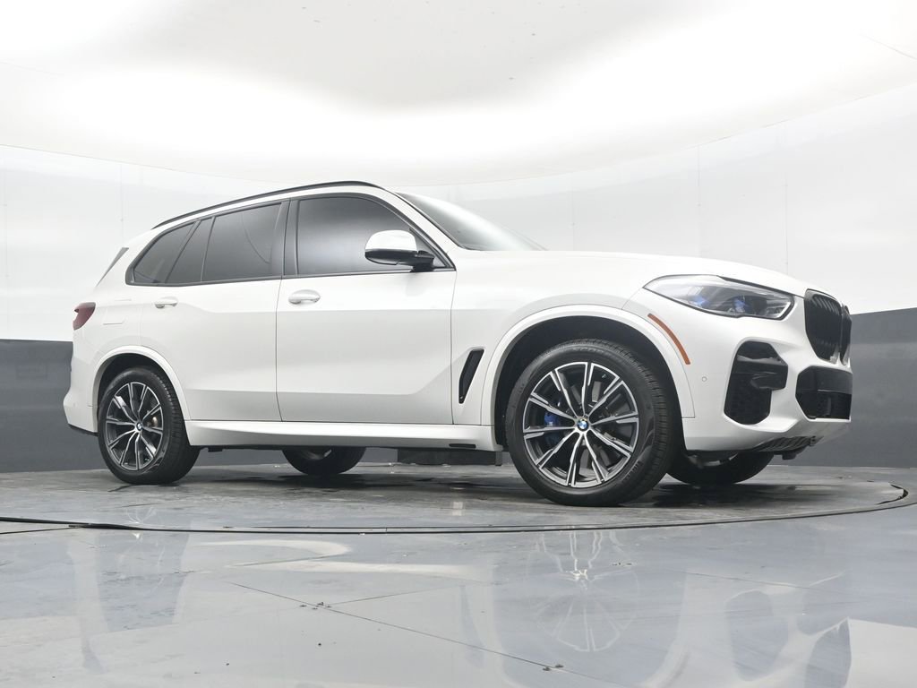 Used 2023 BMW X5 M50i w/ Executive Package AWD/4WD image 35