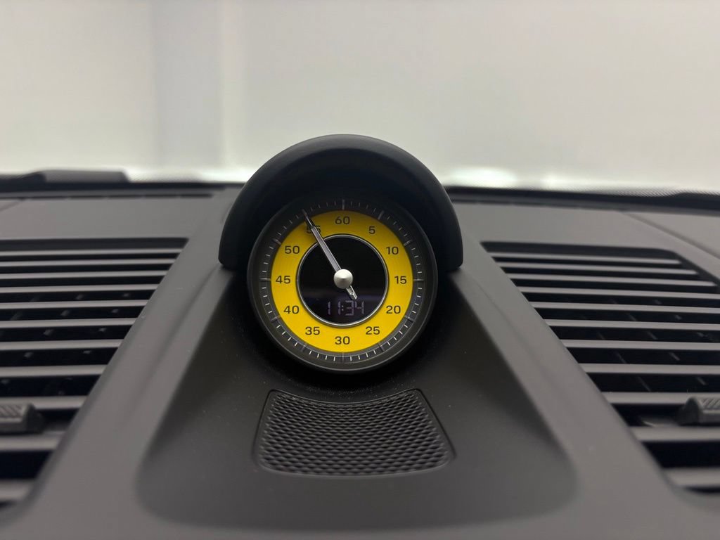 Certified 2021 Porsche 911 Turbo S AWD/4WD image 18