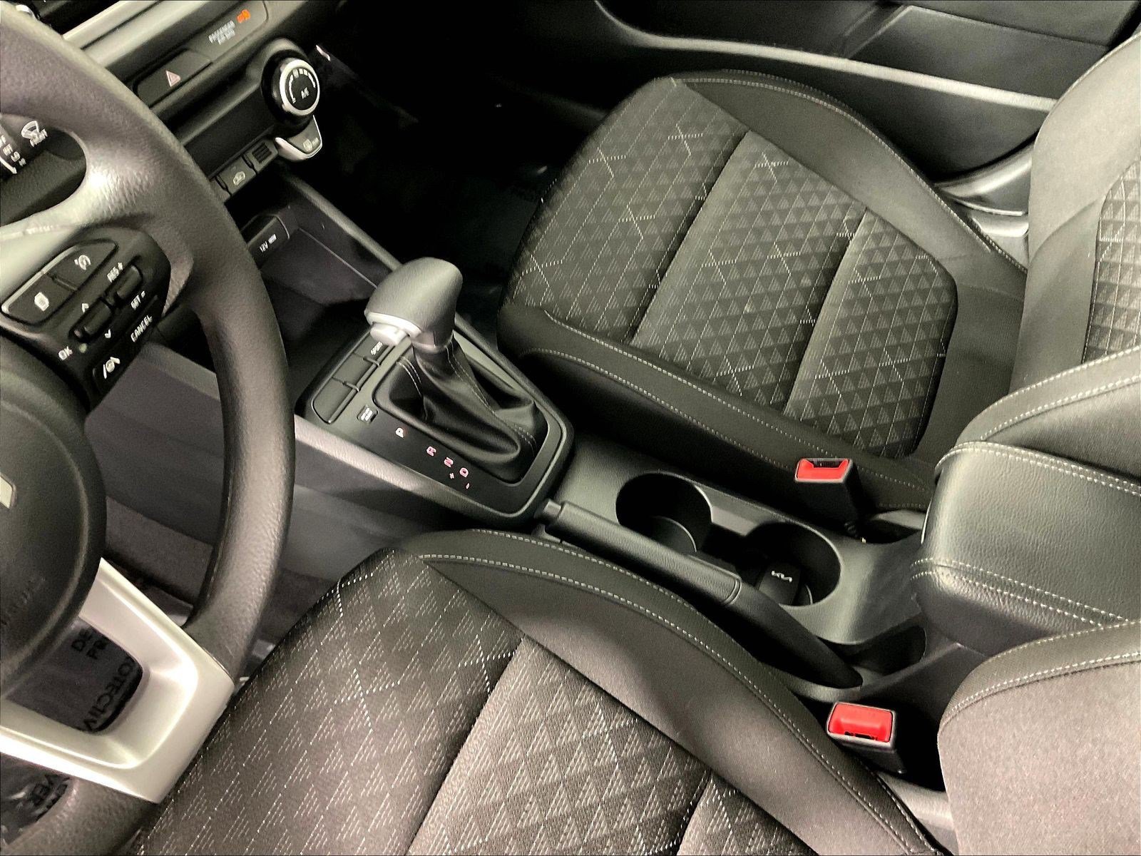 Used 2023 Kia Rio S w/ Technology Package FWD image 17